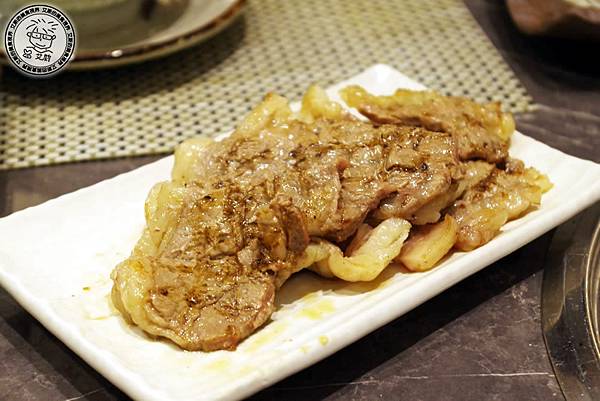 9料理-肉4.jpg