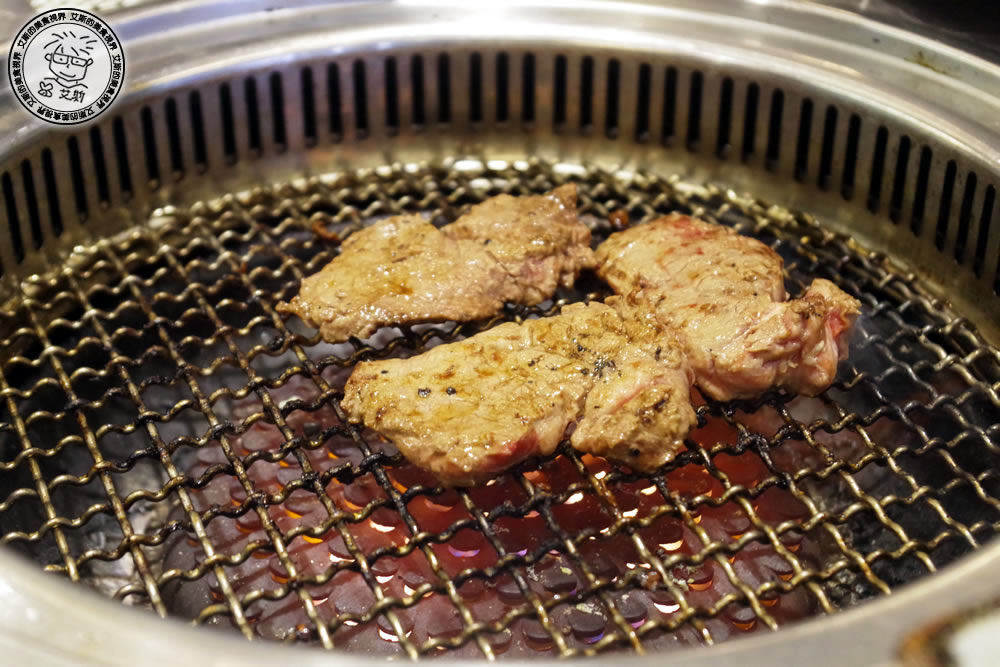 8料理-肉3.jpg