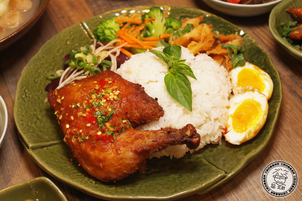 7泰式椒麻雞套餐2.jpg 7泰式椒麻雞套餐2.jpg