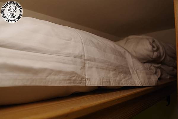 房間2-7.jpg 房間2-7.jpg