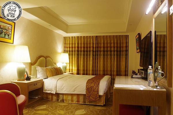 房間4-1.jpg 房間4-1.jpg