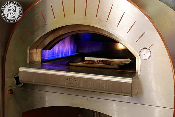 10牛排-戰斧牛-0.jpg 10牛排-戰斧牛-0.jpg