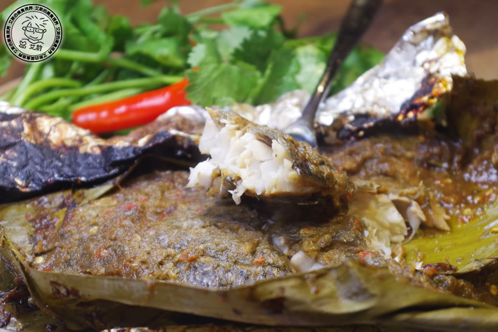 8泰式香茅烤魚2.jpg 8泰式香茅烤魚2.jpg