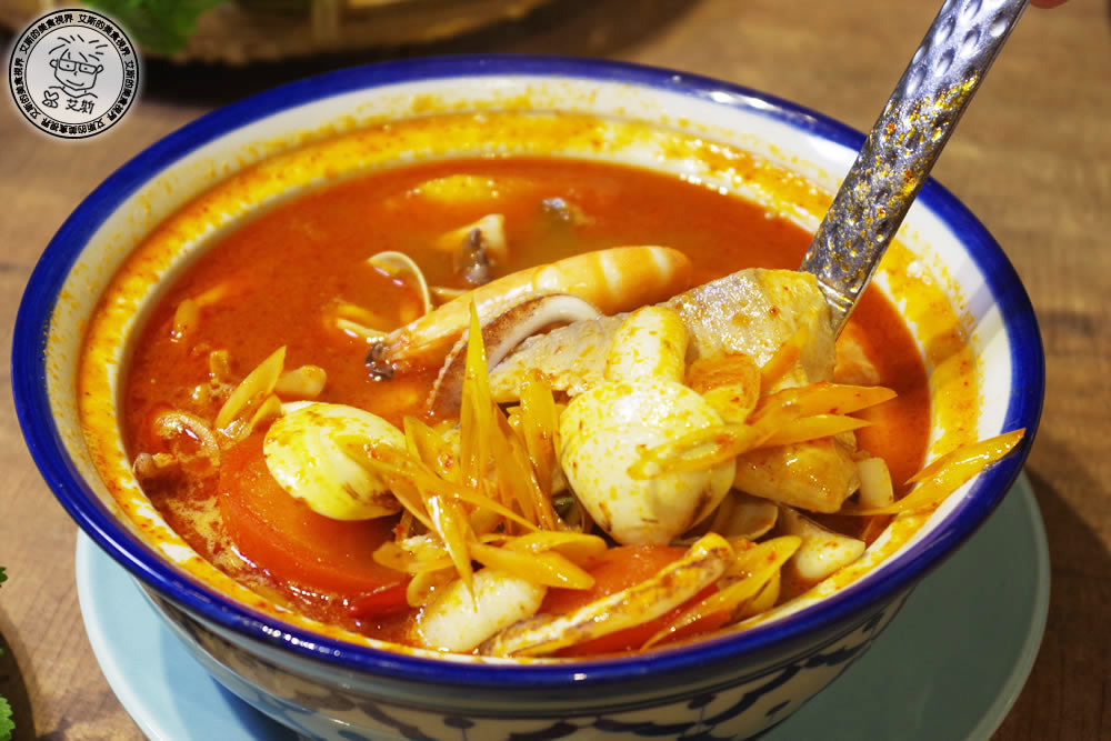 11東央海鮮湯.jpg 11東央海鮮湯.jpg