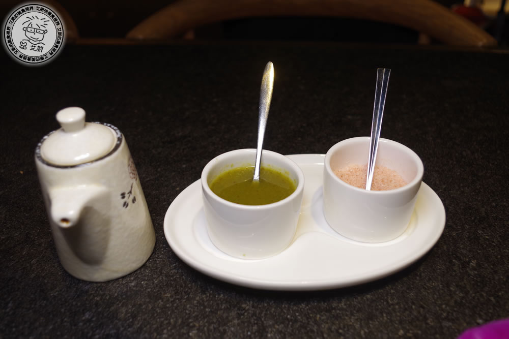 3調味料1-柚子胡椒醬跟玫瑰鹽燒烤醬.jpg 3調味料1-柚子胡椒醬跟玫瑰鹽燒烤醬.jpg