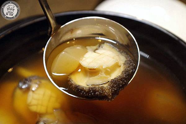1私房鮑魚烏骨雞湯2.jpg