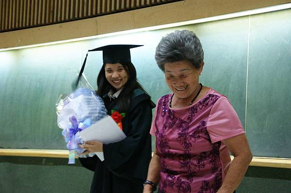 書卷Murmur人 & 阿嬤