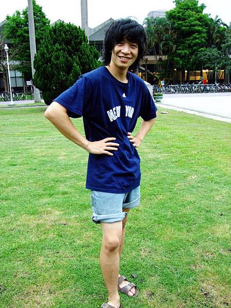 捲褲子有點不蘇胡耶:P