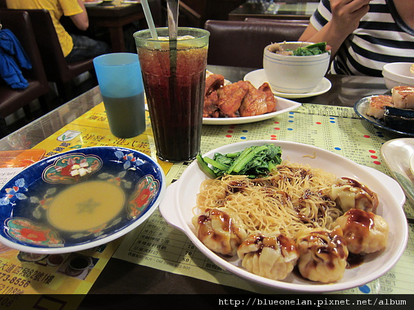 IMG_0935.JPG IMG_0935.JPG