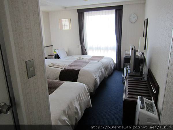 IMG_9868.JPG IMG_9868.JPG