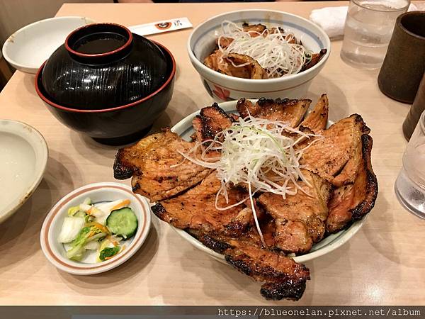 IMG_6482 (2).JPG IMG_6482 (2).JPG