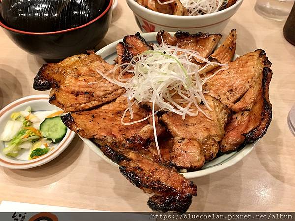 IMG_6483 (2).JPG IMG_6483 (2).JPG