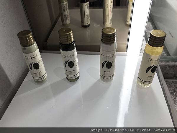 IMG_2382.JPG IMG_2382.JPG