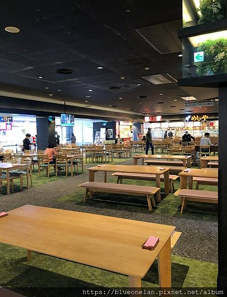 日本高速公路休息站-刈谷PA & 刈谷ハイウェイオアシス