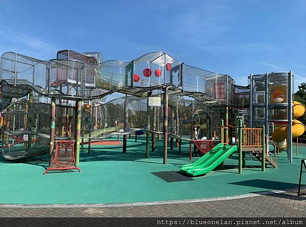 日本高速公路休息站-刈谷PA & 刈谷ハイウェイオアシス