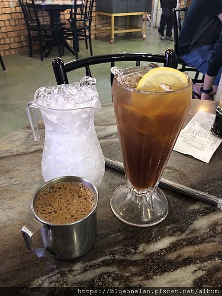 馬來西亞怡保喝咖啡-建龙长江白咖啡 Kin Loong Va