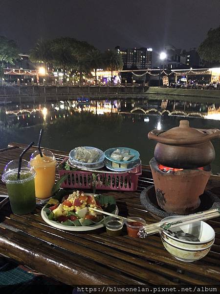 泰國清邁逛夜市-Kadmanee Market กาดมณี 泰國清邁逛夜市-Kadmanee Market กาดมณี