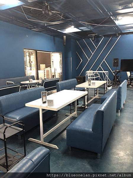 清邁河邊吃船麵-Hoi Khaa Rim Ping nood