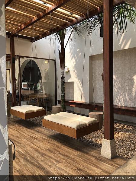 清邁喝咖啡-The Arc Cafe and Surf Sk