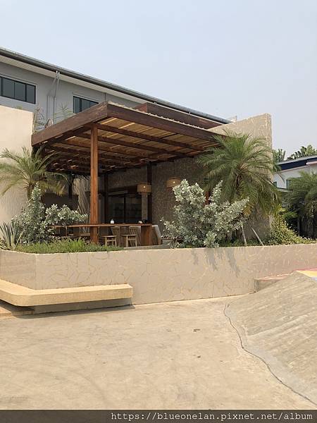 清邁喝咖啡-The Arc Cafe and Surf Sk