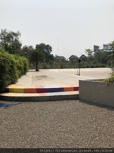 清邁喝咖啡-The Arc Cafe and Surf Sk