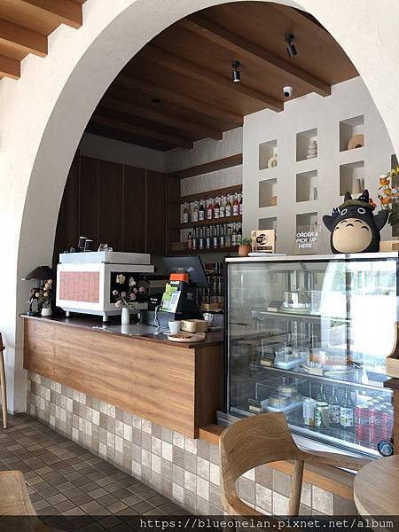 清邁喝咖啡-The Arc Cafe and Surf Sk