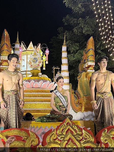 202411月 清邁水燈節&萬人天燈之旅