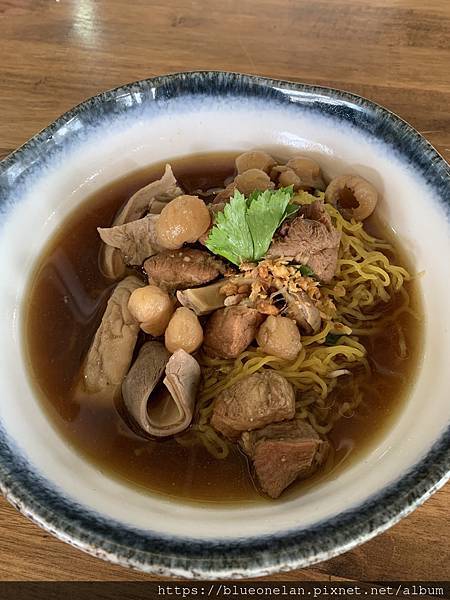 清邁吃/喝龍眼-เตี๋ยวตุ๋นบ้านสวน สาขา 清邁吃/喝龍眼-เตี๋ยวตุ๋นบ้านสวน สาขา