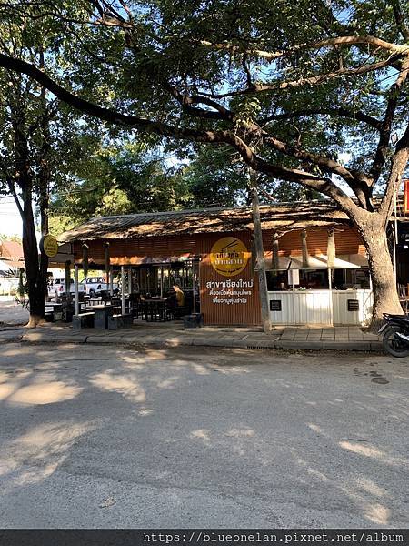 清邁吃/喝龍眼-เตี๋ยวตุ๋นบ้านสวน สาขา 清邁吃/喝龍眼-เตี๋ยวตุ๋นบ้านสวน สาขา