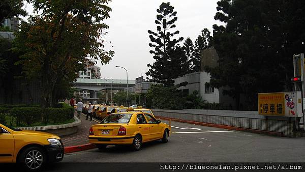 IMG_7588.JPG IMG_7588.JPG