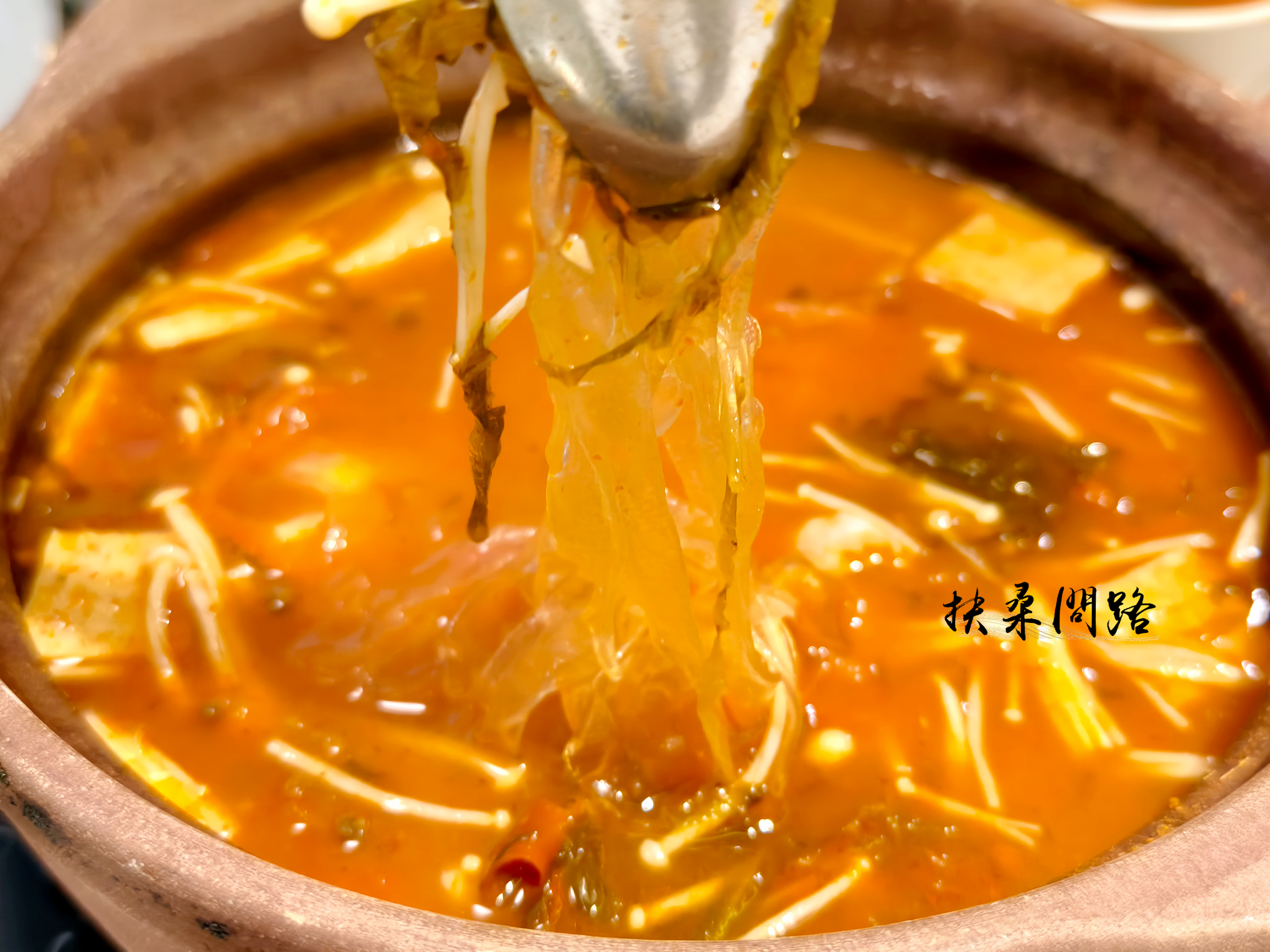 【新竹美食】享鴨新竹北大店｜酥脆多汁的櫻桃鴨｜兩個人也可以吃