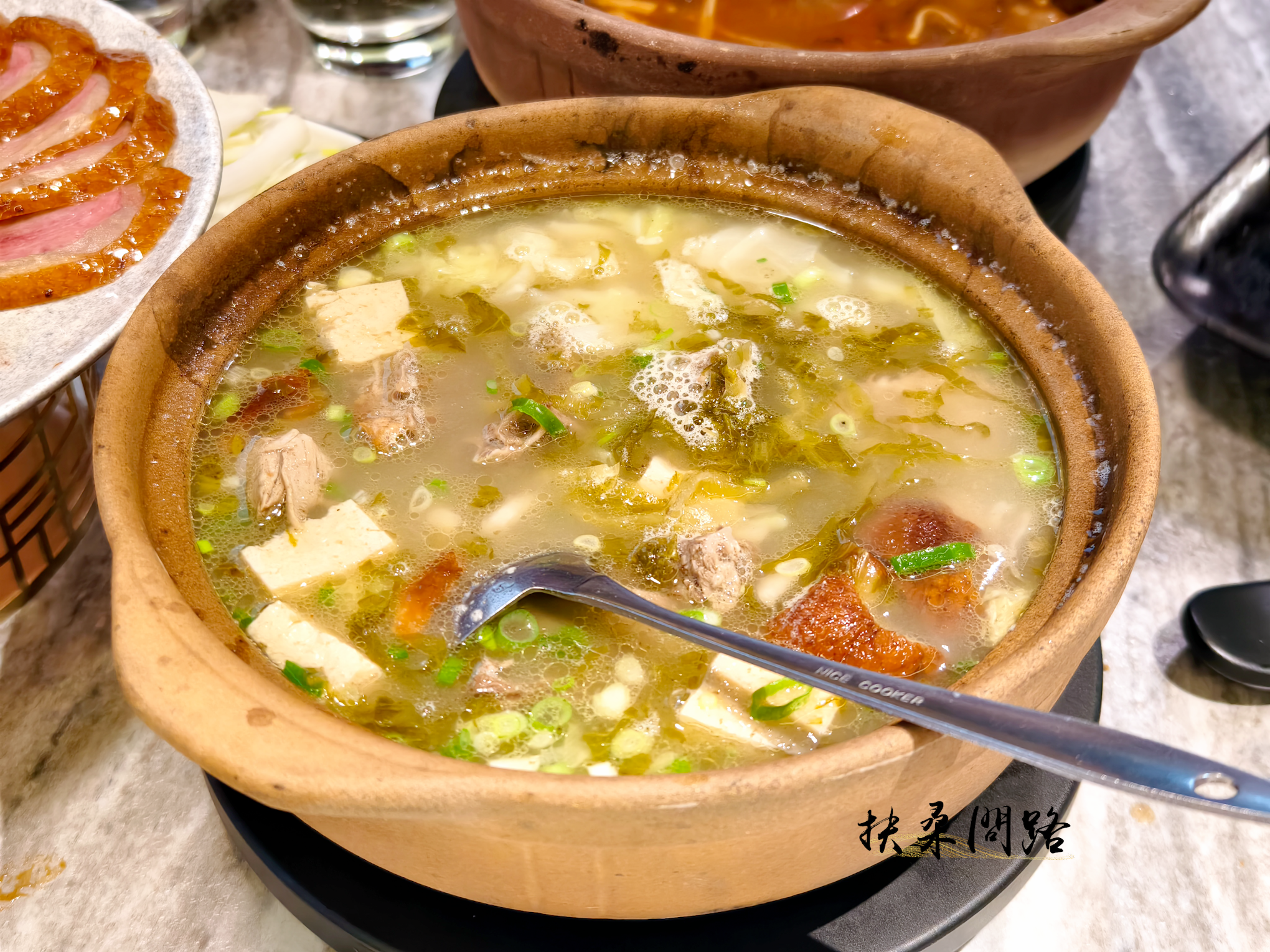 【新竹烤鴨廳餐推薦】享鴨新竹北大店｜酥脆多汁的櫻桃鴨｜兩個人