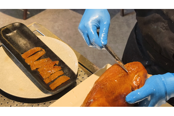 【新竹美食】享鴨新竹北大店｜酥脆多汁的櫻桃鴨｜兩個人也可以吃