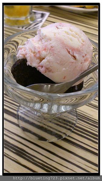 新竹竹北《斑馬 ZEBRA》布朗尼聖代