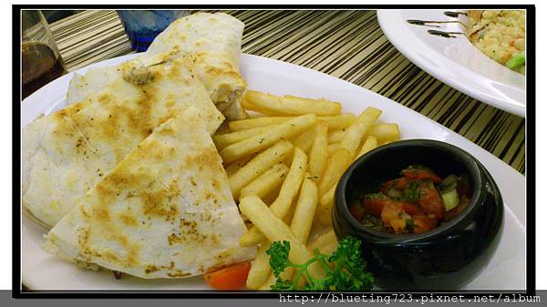 新竹竹北《斑馬 ZEBRA》墨西哥雞肉烤餅