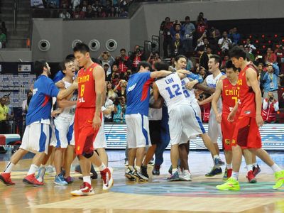 中華隊9日在馬尼拉男籃亞錦賽擊敗強敵中國大陸隊，成功闖進4強-02.jpg