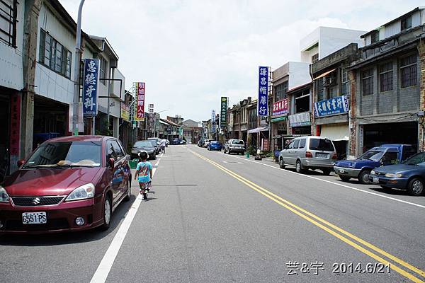 聞香下馬+山腳國小+苑裡稻田彩繪+藺草草博物館+愛情果園7.JPG