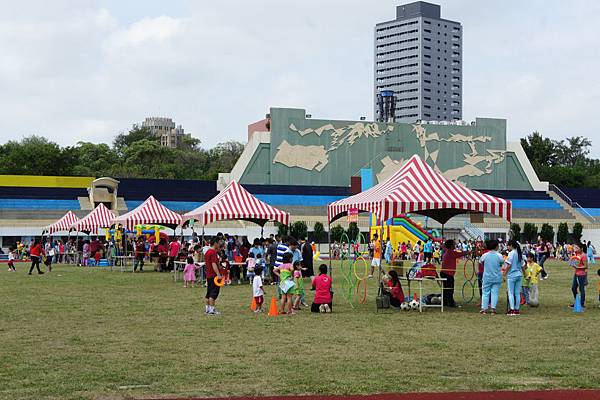 大手牽小手親子運動會15.JPG