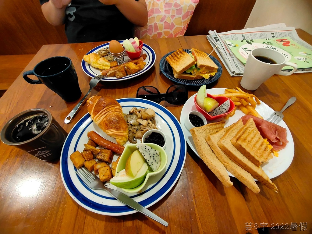 新竹市無招牌的低調美味早午餐店: 咕咕雞Brunch
