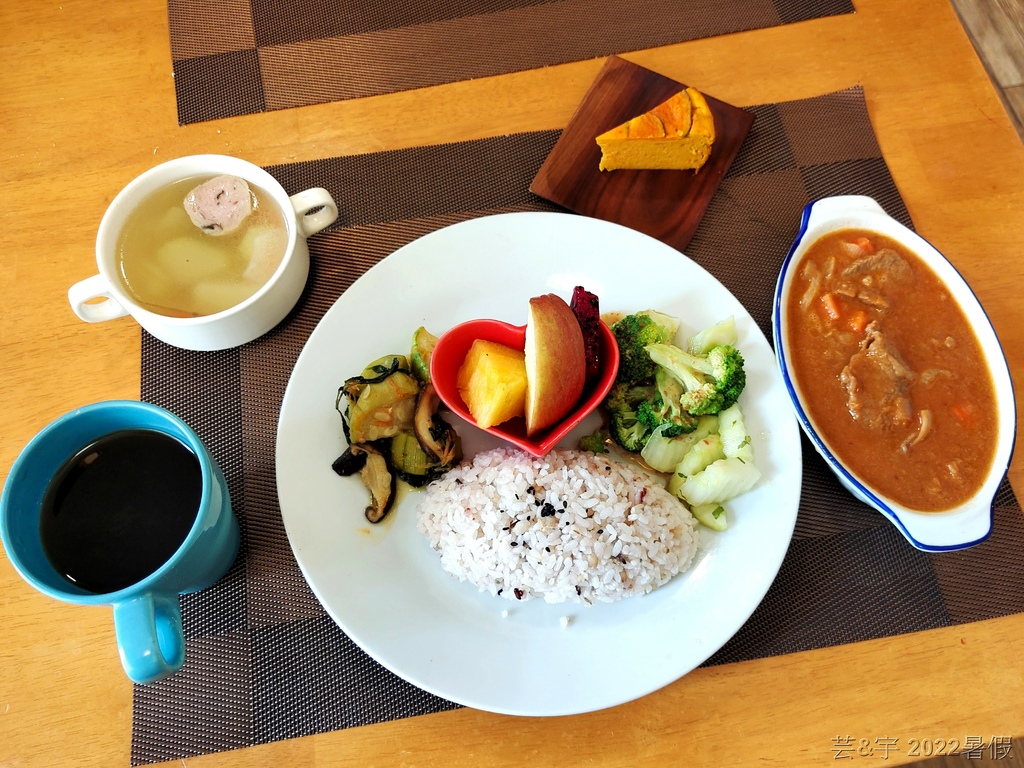 新竹市無招牌的低調美味早午餐店: 咕咕雞Brunch