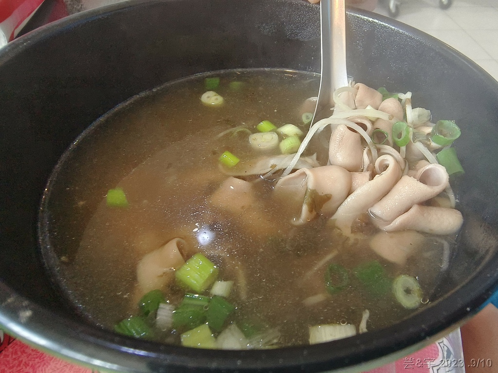 苗栗造橋 の 大坪鴨肉麵 ~必點的糖燻鴨肉~