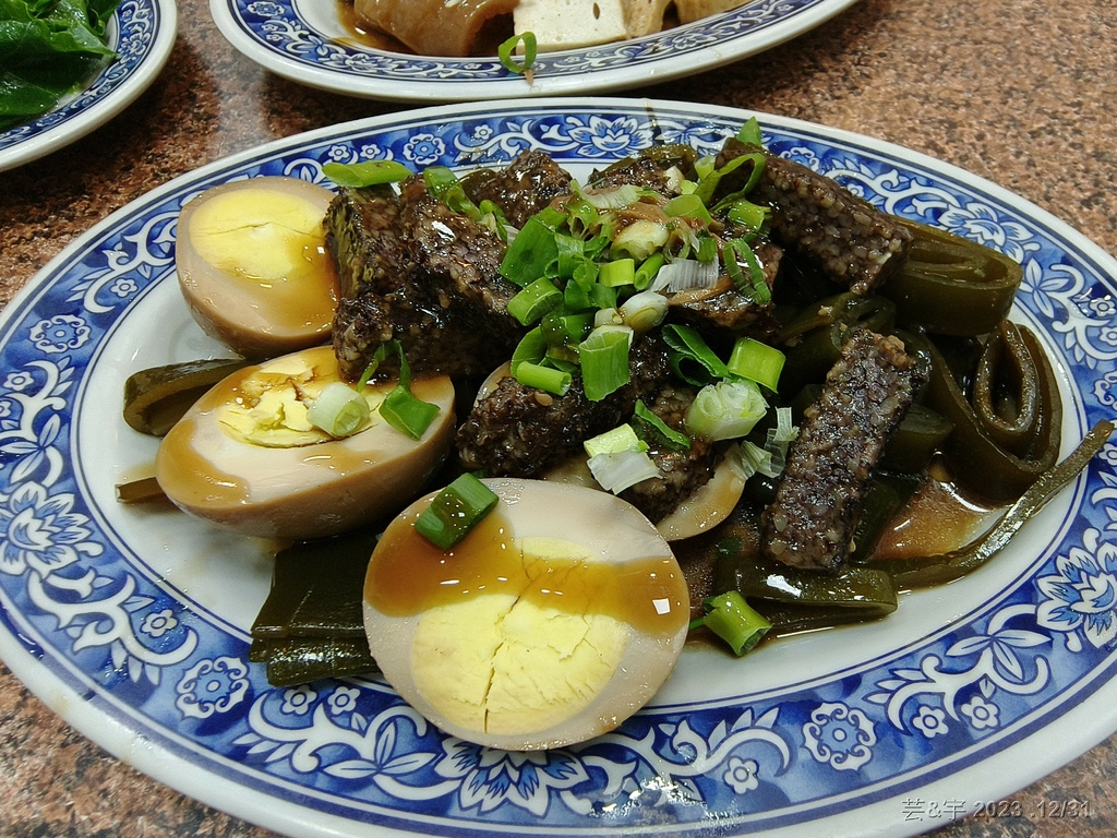 苗栗後龍 の 黃屋牛肉麵 ~後龍交流道附近的牛肉麵店~