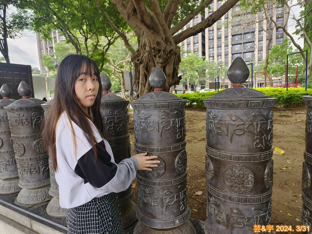桃園中壢 の 國旗屋米干店  ~旗海飄揚的雲南米干小吃店~
