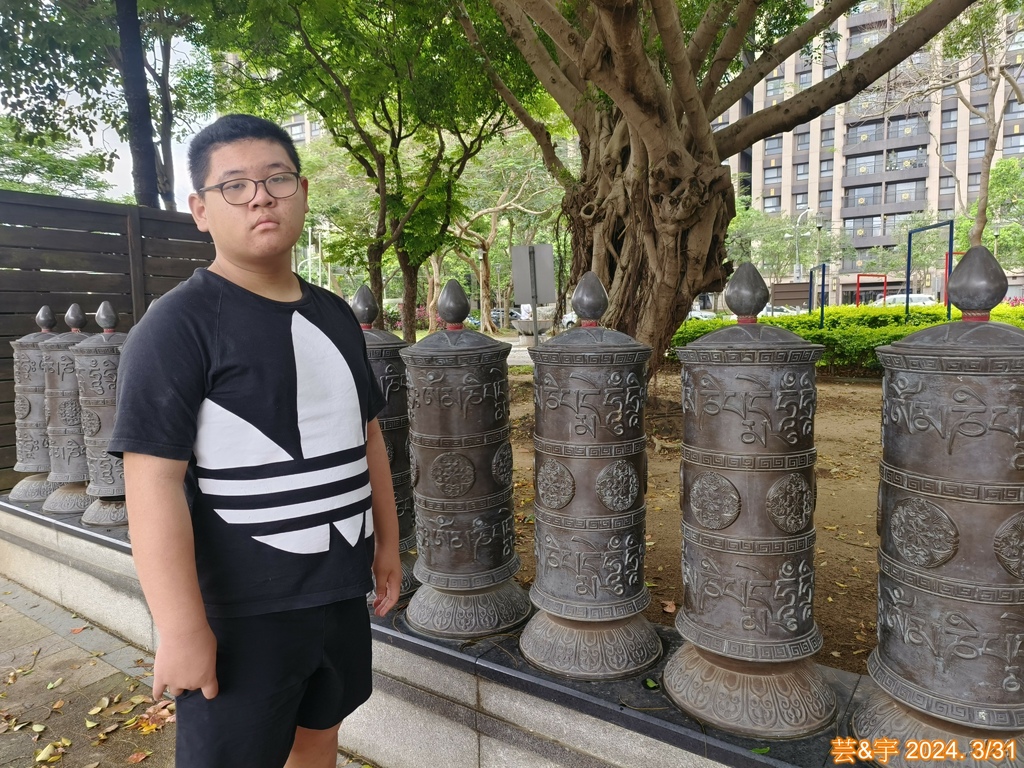 桃園中壢 の 國旗屋米干店  ~旗海飄揚的雲南米干小吃店~