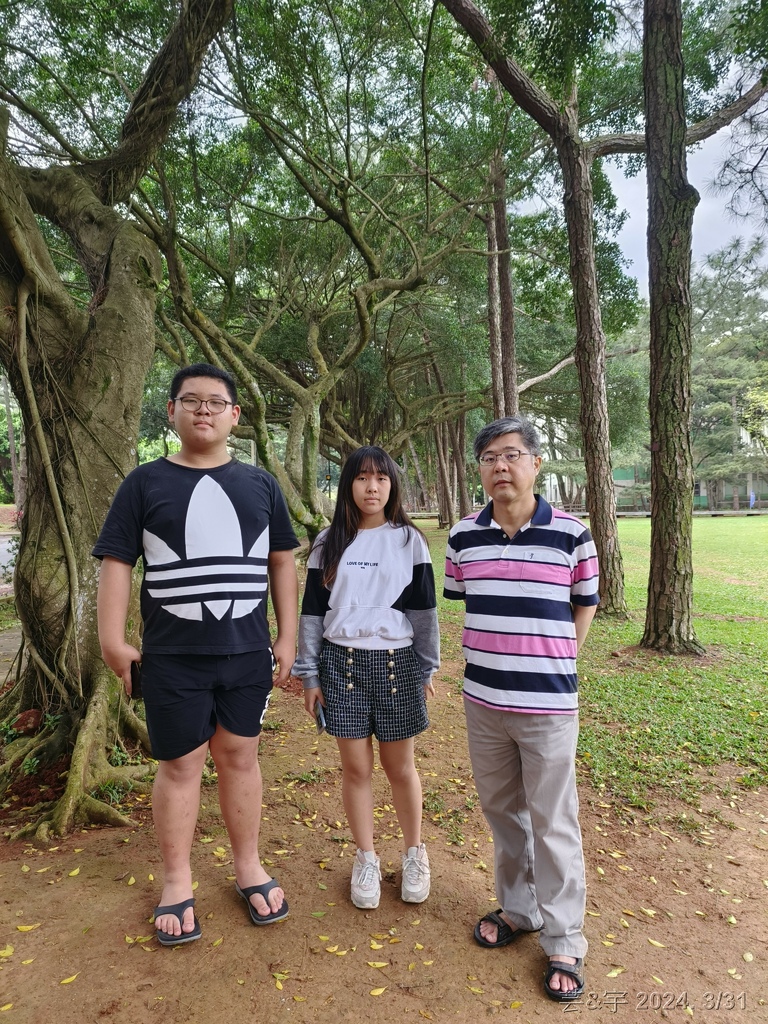 桃園中壢 の 國旗屋米干店  ~旗海飄揚的雲南米干小吃店~