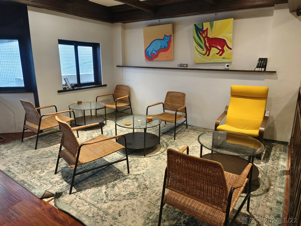 新竹市北區 の 招財咖啡  ~有卡皮巴拉及貓咪的寵物餐廳~