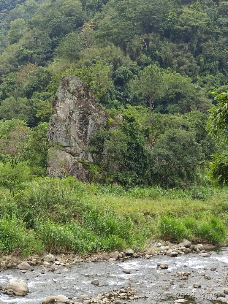 新竹橫山 の 尖石岩 & 內灣山 & 內灣老街粉圓豆花創始店