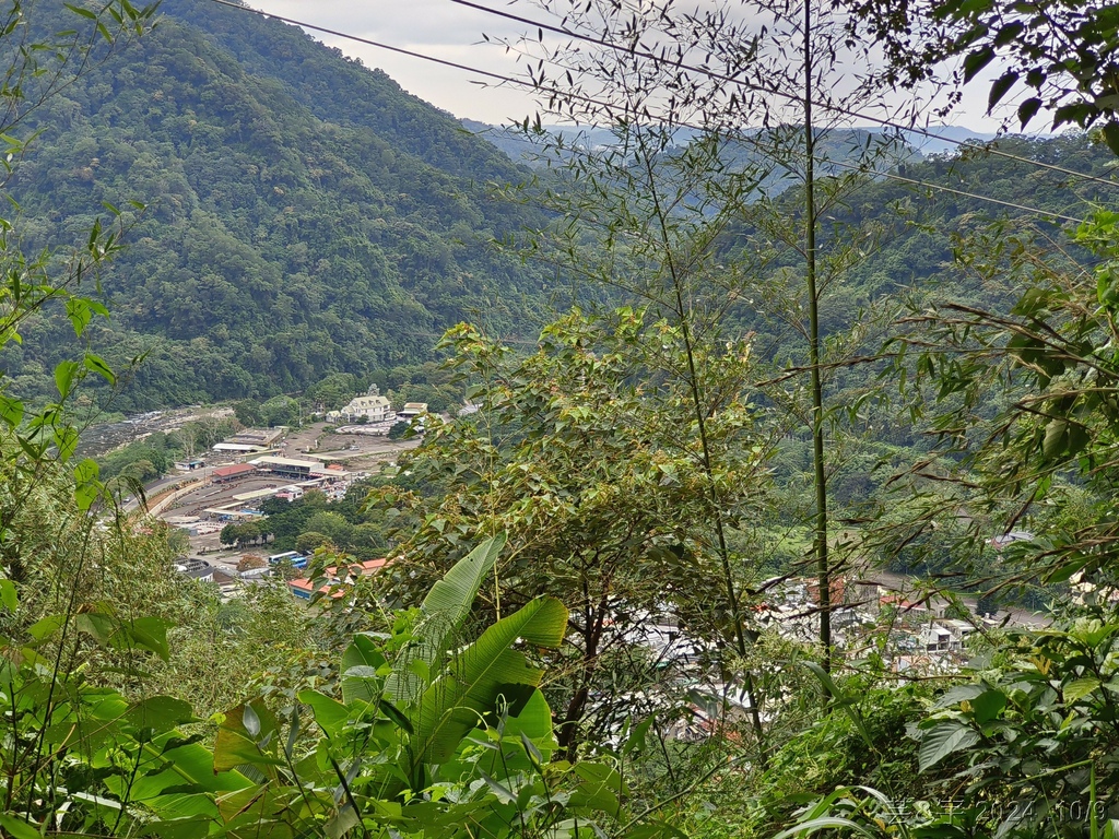 新竹橫山 の 尖石岩 & 內灣山 & 內灣老街粉圓豆花創始店