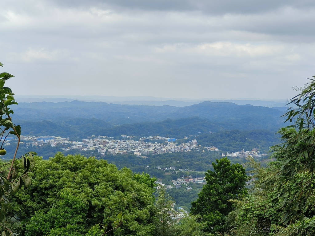 新竹北埔 の 老頭擺客家菜 & 大分林山 & 北埔冷泉