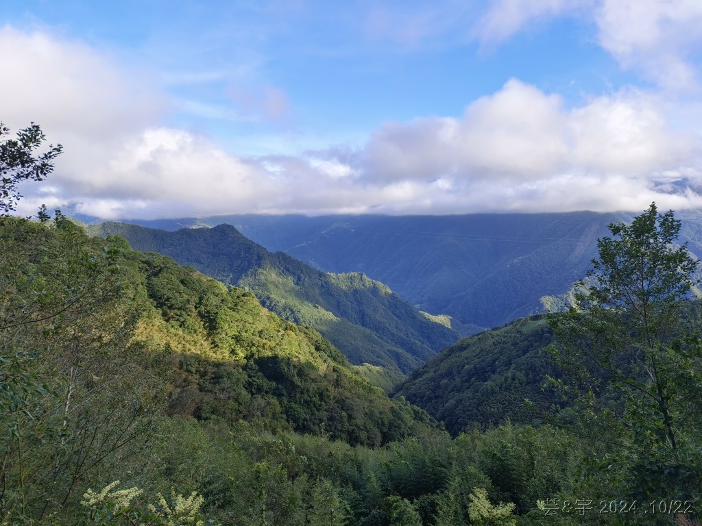 新竹尖石 の 宇老景觀台 & 魯壁山 & 李棟山莊